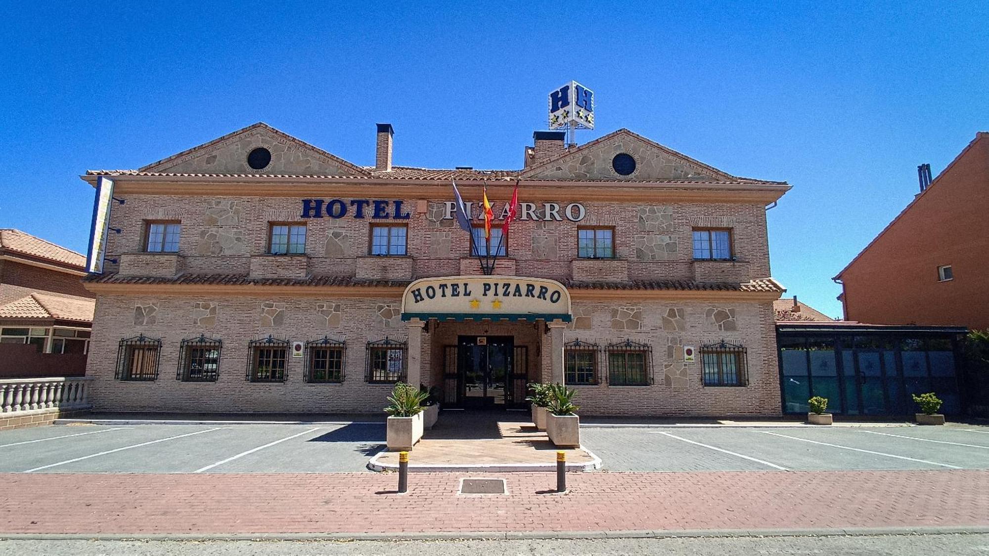 Hotel Pizarro Humanes de Madrid Zewnętrze zdjęcie